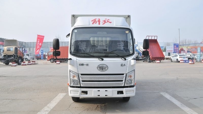 解放 虎VR 88马力 3.7米轻卡载货车4X2